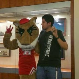 Meet your Posher, Johnathan